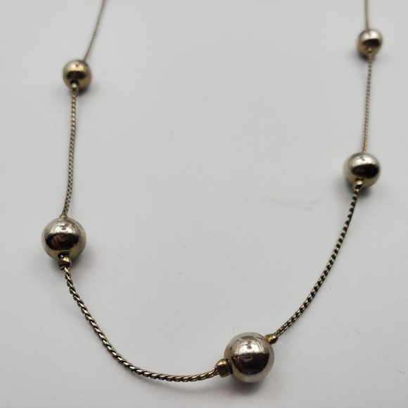 Silver tone ball beaded floating‎ necklace N2427 - Picture 2 of 5